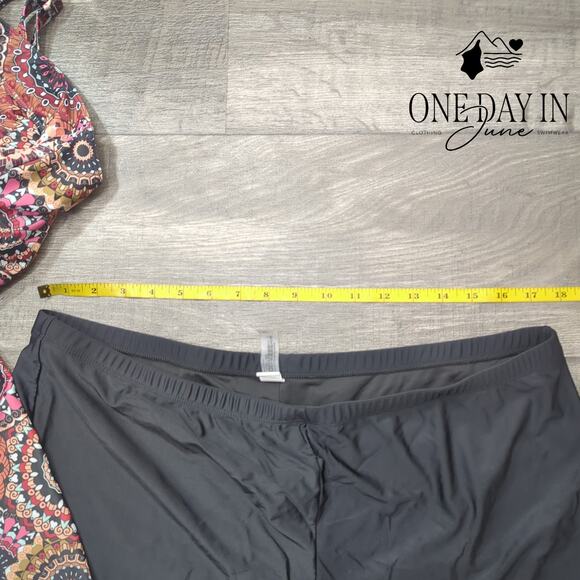 Aqua Eve Plus Size Twist Front Boyshort Tankini Swimsuit Size 22W - Picture 4 of 5